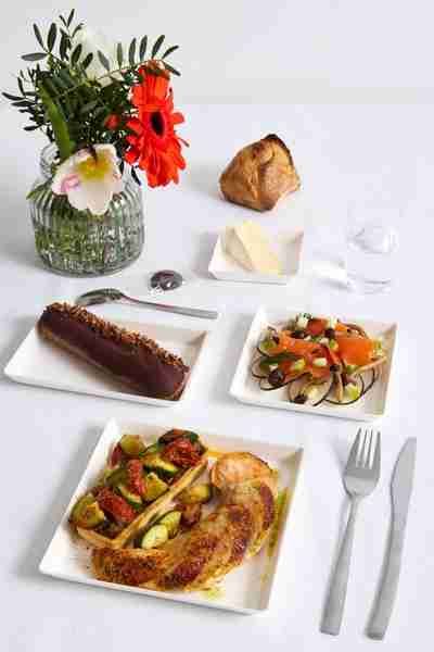 Filet de poulet et tarte aux légumes